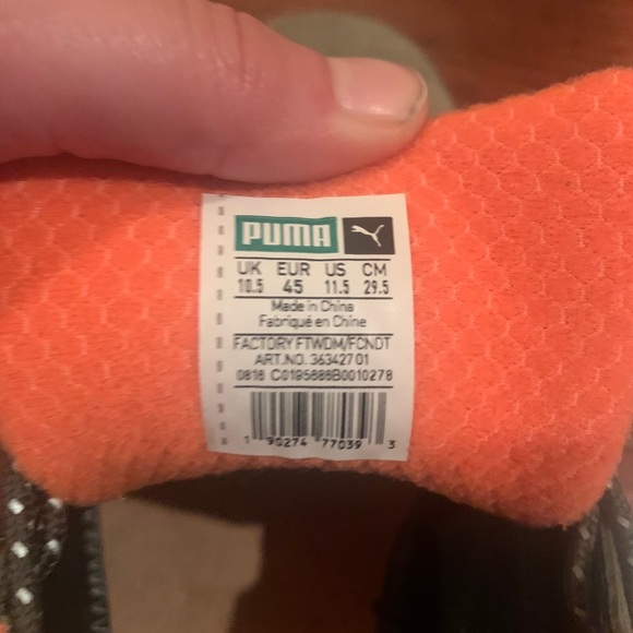 Puma shoes - Picture 4 of 4